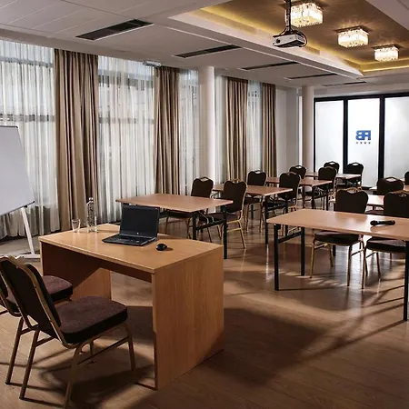 Reghina Blue Hotell 4*