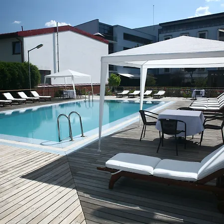 ホテル Reghina Blue ティミショアラ