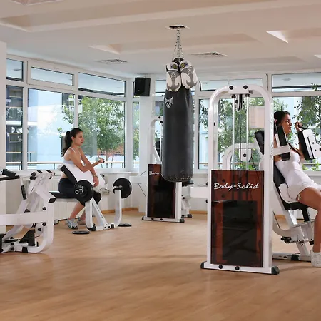 ホテル Reghina Blue 4*