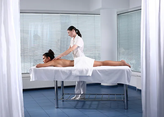 Reghina Blue Готель